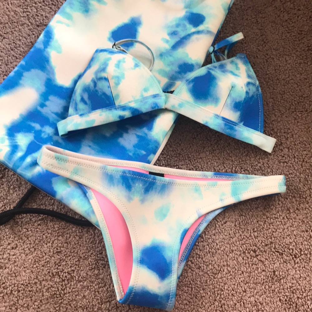TRIANGL BIKINI